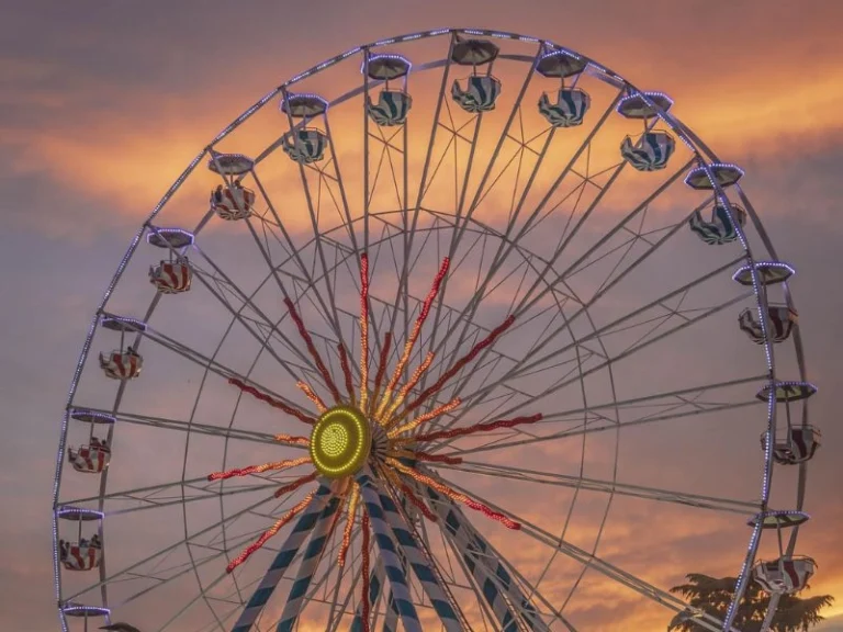 hébergement insolite en indre et loire (37)