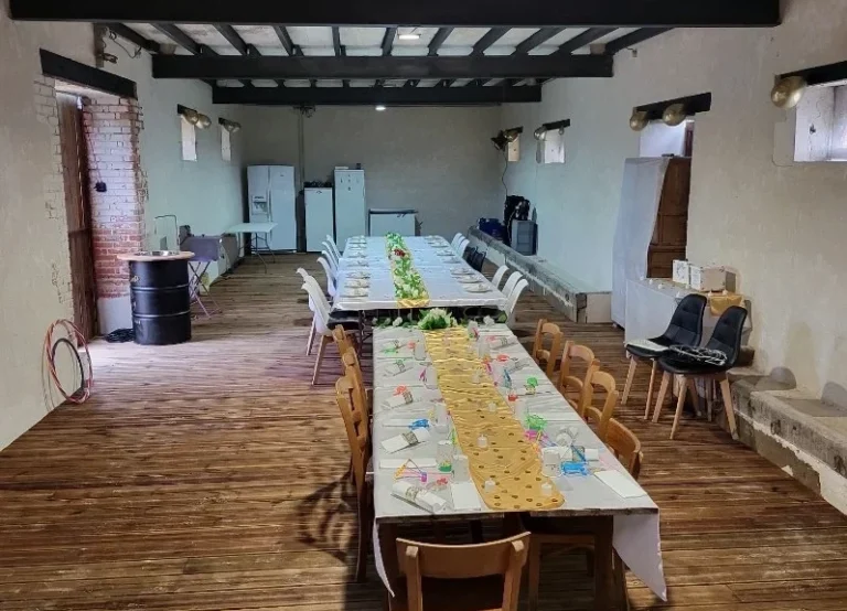 Les équipements cuisine et salle à manger